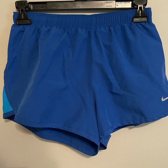 Blue Nike shorts - Picture 1 of 5
